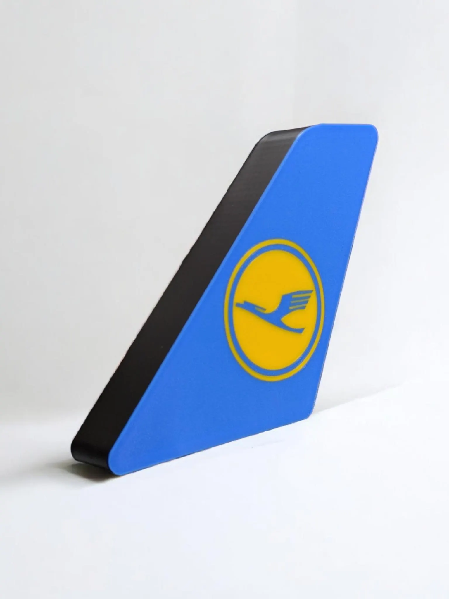 Lufthansa Retro Tail Fin